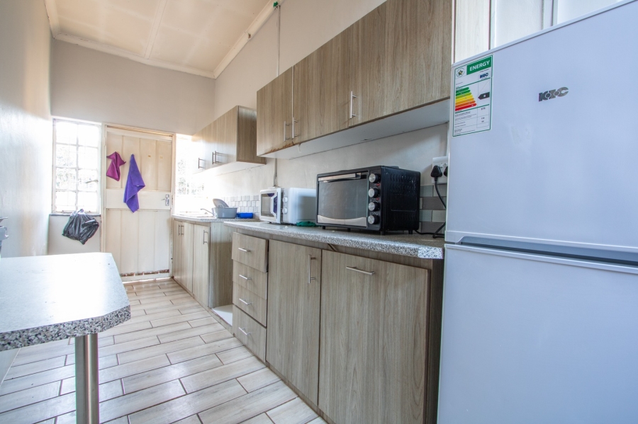 To Let 1 Bedroom Property for Rent in Die Bult North West